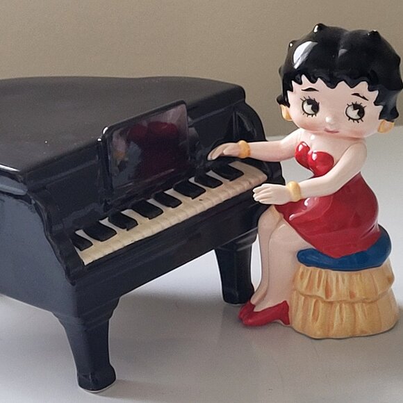 VINTAGE BETTY BOOP PIANO PLAYING MUSIC BOX 1983 - Picture 10 of 10